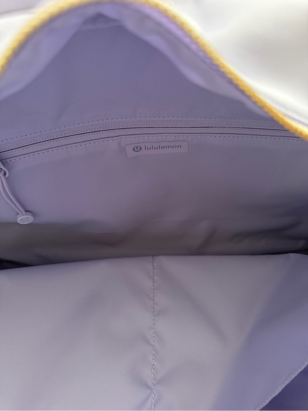 Lululemon - City Essentials Duffle Bag 28L - Picture 3 of 10